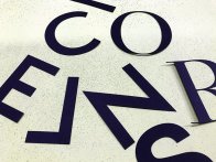 Découpe laser de papier noir