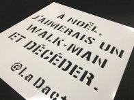 Pochoir de "La dactylo" standard