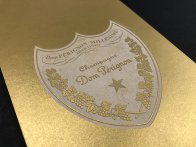 Gravure laser à mi-chair très précise sur papier Sirio Aurum 700g