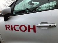 vinyl lettering on car