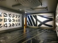 Découpe laser sur supports rigides variés (plastique, métal, PMMA) par Romain Froquet