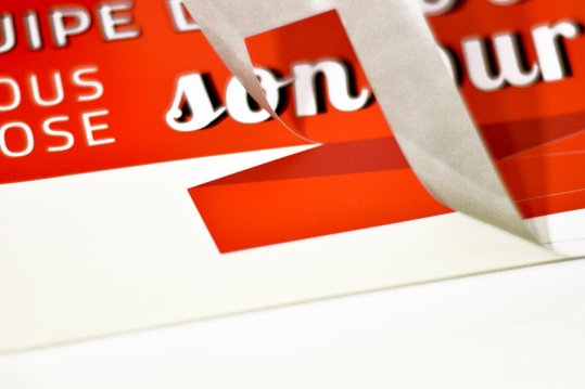 sticker forme sur mesure, sticker découpe spéciale, sticker forme sur mesure