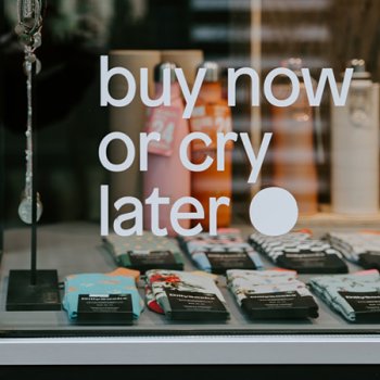 lettrage adhésif, impression lettre adhésif, lettrines adhésives, lettrage Paris, lettrage express, lettres découpées, lettres qui collent, lettres adhésives, lettrage Paris