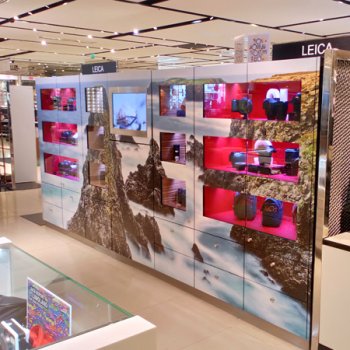 décoration vitrine, décoration meuble, support résistant, déco résistante